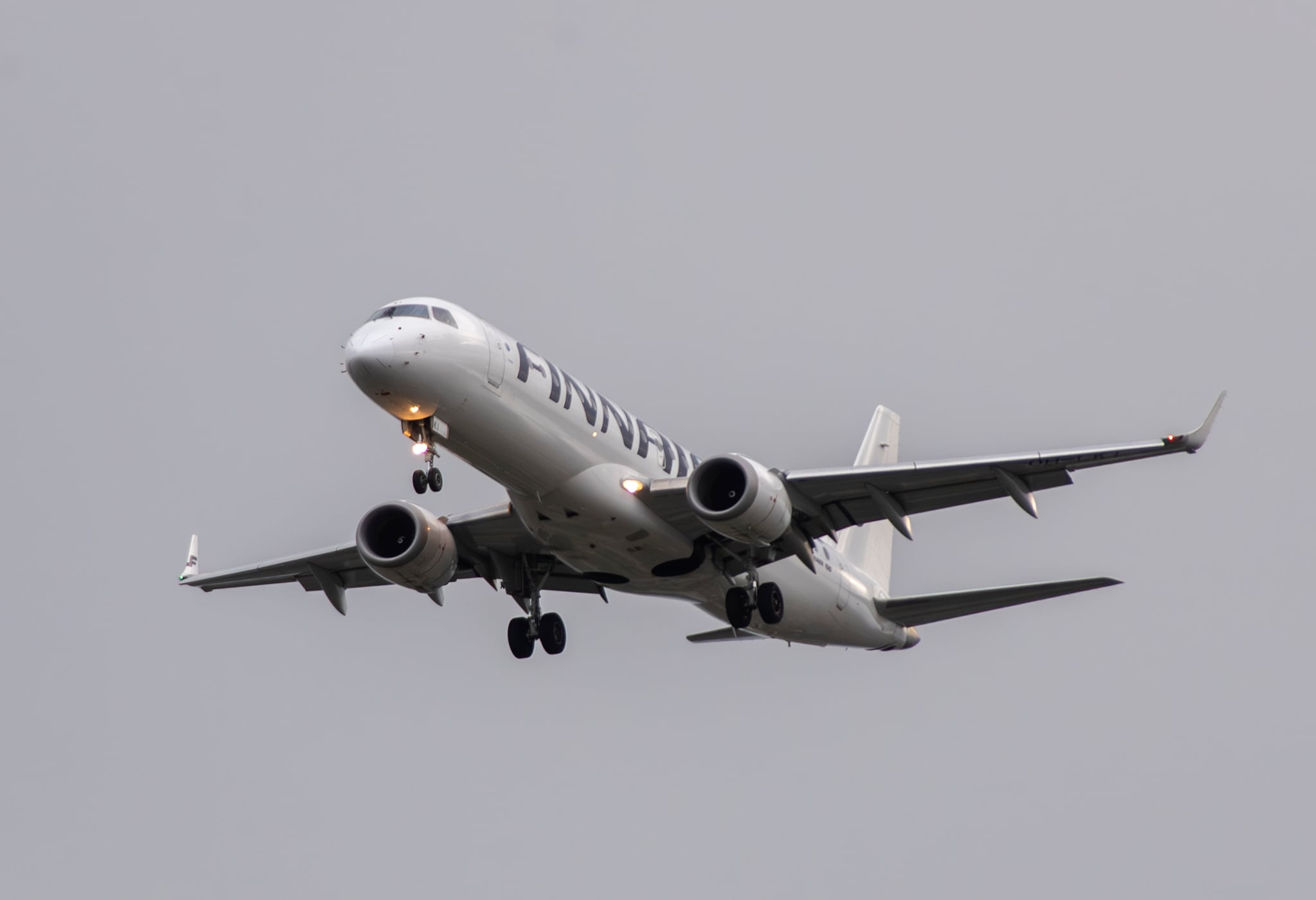 22-06-2025. Landing Bane 12. Finnair - Embraer 190LR. OH-LKI.